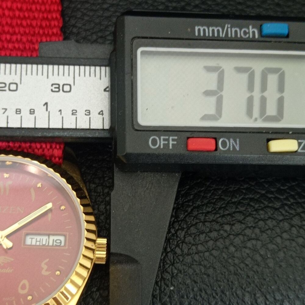 Vintage 1987 Citizen Automatic Mens Gold Watch W/daydate & Red accents - Picture 7 of 10